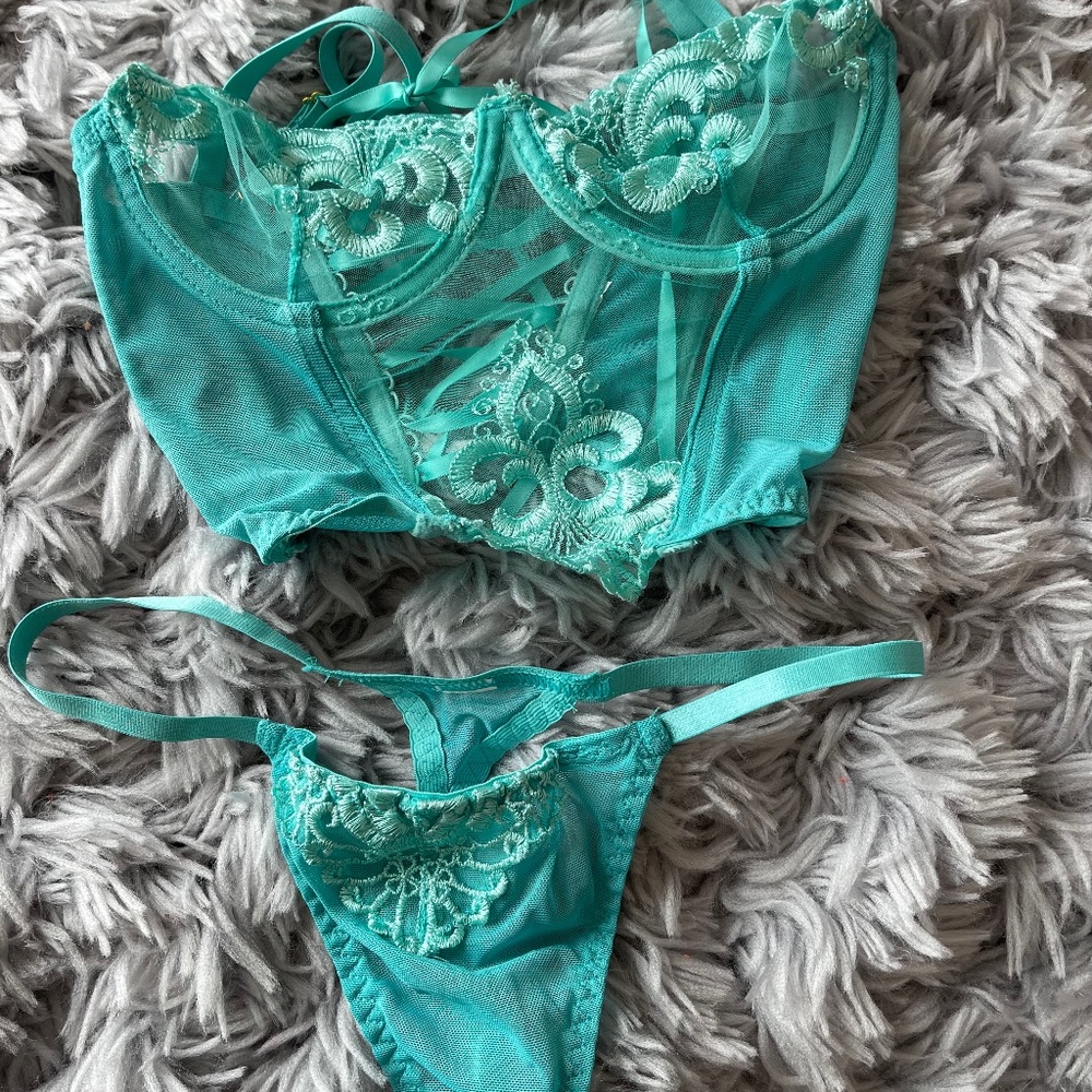 Matching set